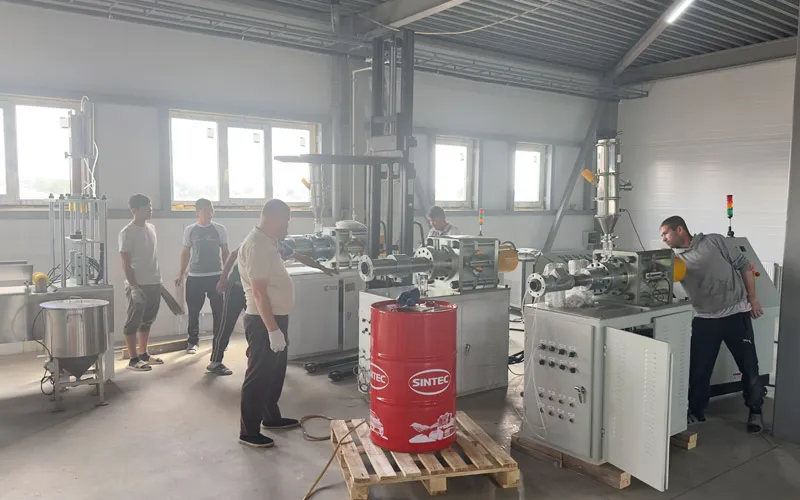 Russian PTFE Rod Ram Extruder Machine / Recycling Line